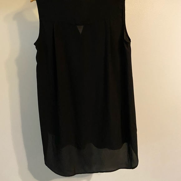 H&M Chiffon Tanktop Blouse - Picture 2 of 5